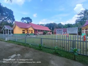 Pembangunan Pagar Sekolah 183/1 Bulian Rampung
