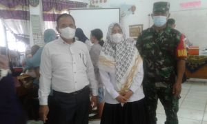 Ratusan Siswa SD 61 Kasang Pudak di Vaksin 