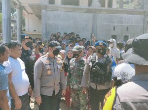 Tangkap 15 Orang Pelaku PETI, 10 Anggota Polda Jambi Ditahan Warga