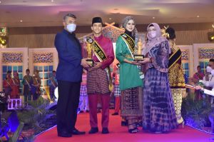 Pemilihan Bujang-Gadis, Fasha Titip Tugas Promosikan Potensi Kota Jambi
