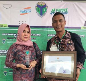 Camat Marosebo Ulu Dapat Penghargaan Terbaik Musrenbang RKPD 2022