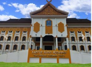 TPP Sekda Merangin Cair Rp25 Juta per Bulan, Upah Honorer Hanya Rp214 Ribu