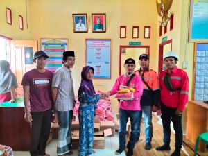 PT SPC Bagikan Bingkisan ke Masyarakat Padangpanjang 