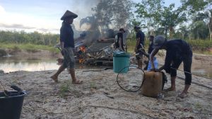 Polres Tebo Bakar 2 Unit Dompeng di Rimbo Bujang