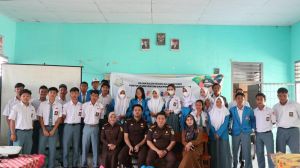 Kejari Batanghari Masuk Sekolah: Kenali Hukum, Jauhi Hukumannya 