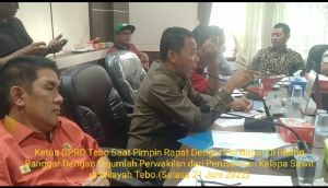 Batasi Penerimaan TBS Sawit Warga Lokal, Ini yang Ditegaskan Ketua DPRD Tebo ke Pihak PT SMS