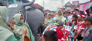 Pawai Pembangunan di Tabir Tampilkan Kerbau dan Sepeda Antik