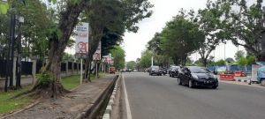 Pemilik Reklame Diberi Waktu Sepekan untuk Urus Izin 