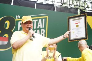 Jalan Sehat Partai Golkar ke 58 Pecahkan Rekor MURI 