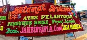 Karangan Bunga Ucapan Selamat Padati Lokasi Pelantikan SMSI Jambi 
