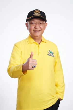 Ketua Golkar Provinsi Jambi Dapat Penghargaan dari Ketum Airlangga Hartarto 