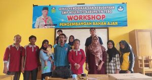 SMPN 25 Kabupaten Tebo Lakukan Workshop Pengembangan Bahan Ajar