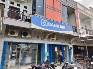 Pelayanan Bank BRI Sungai Bengkal Dikeluhkan