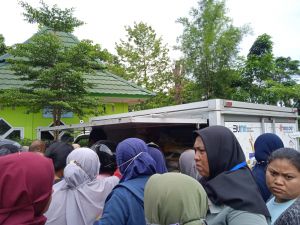 Tekan Inflasi, Bulog Adakan Pasar Murah