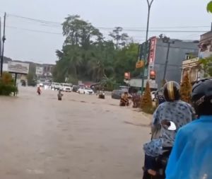 Sebabkan Banjir di Simpang Pucuk, Pipa PAM Diminta untuk Dipindahkan 