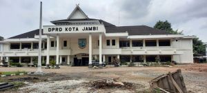 Renovasi Interior Ruang Rapat Paripurna DPRD Kota Jambi Telan Dana Rp4 Miliar