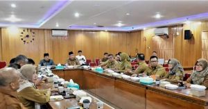 Bupati Tanjabbar Pinta OPD Terkait Laksanakan Operasi Pasar Jelang Idul Adha 
