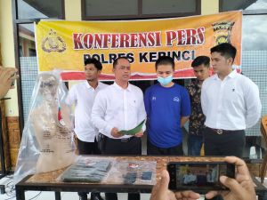 Buat Video Tak Senonoh, Tiktoker Kerinci Popo Berbie Dijerat UU Pornografi dan ITE