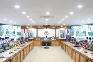 Bupati Tanjabbar Hadiri Seminar Wawasan Kebangsaan Serta Tinjau Kampus IPDN Jatinangor