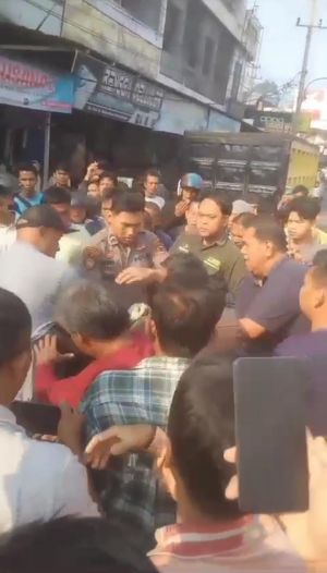 Merampok di Dalam Keadaan Keramaian, Warga Kota Bangko Bonyok Hajar Masa
