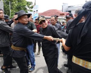 Wako Ahmadi & Wawako Antos ikuti Prosesi Naheik Pamau Kenduri Swarnabumi 