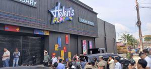 Satpol PP Kota Jambi Segel Helen’s Play Mart, Hiburan Malam Tak Berizin Ditutup Sementara