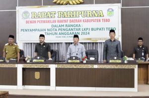 Ketua DPRD Tebo Pimpin Rapurna LKPJ Bupati Tebo TA 2024