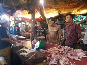 Usai Lebaran, Harga Daging Ayam Naik hingga Rp5 Ribu per Kg