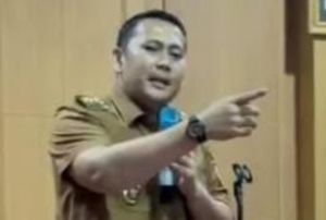 Bupati Syukur Kesal Dengan Kadis dan Seluruh Pegawai PU