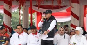 Wako Alfin Lepas Pawai Pembangunan dan Barisan Indah