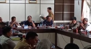Sidak DPRD Tebo ke PT Tebo Indah Ditunda, Petani Minta Dokumen Perizinan Perusahaan