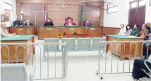 Waduuh...Direktur PDAM Tirta Muaro, Bupati Tebo, Kepala BPKP dan Kapolda Jambi Digugat Warga..! 