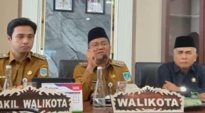 Ini Instruksi Lengkap Walikota Jambi Terkait Antrean Panjang di SPBU