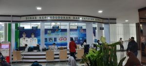 Dukcapil Kota Jambi Cetak Hingga 600 e-KTP per Hari, 99,8 Persen Warga Sudah Rekam Data