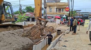 Sidak di Bangko, Bupati Syukur Temukan Drainase Disulap Jadi Septic Tank