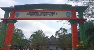 Kepsek Diduga Tak Transparan, Guru dan Wali Murid SD 302 Pertanyakan Pungutan Rp200 Ribu Persiswa
