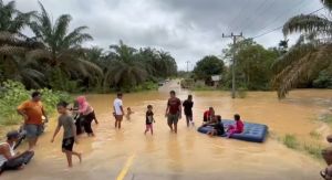 Parah! 3 Titik Jalan Nasional Niam–Lubuk Tenggelam, Akses Tebo ke Tanjab Barat Putus