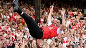 Arteta Pecah Tangis Usai Arsenal Juara Premier League: Kini Bidik Takhta Eropa