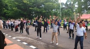 Bupati Merangin Tegaskan ASN Tetap Masuk Kerja, Pegawai Telat Senam Pagi Akan Disurati