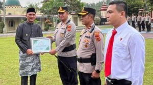 Bupati Hurmin Beri Penghargaan kepada Polres Sarolangun atas Keberhasilan Berantas Narkoba