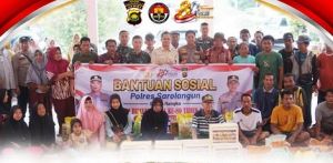 Polres Sarolangun Salurkan 130 Paket Sembako untuk Korban Banjir di Tiga Desa