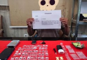 Pria di Jambi Ditangkap Bawa 51 Paket Sabu dan 10 Ekstasi