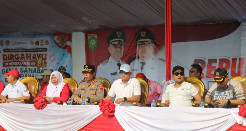 Pawai Carnaval Anak TK-PAUD Meriahkan HUT ke-81 RI di Bungo